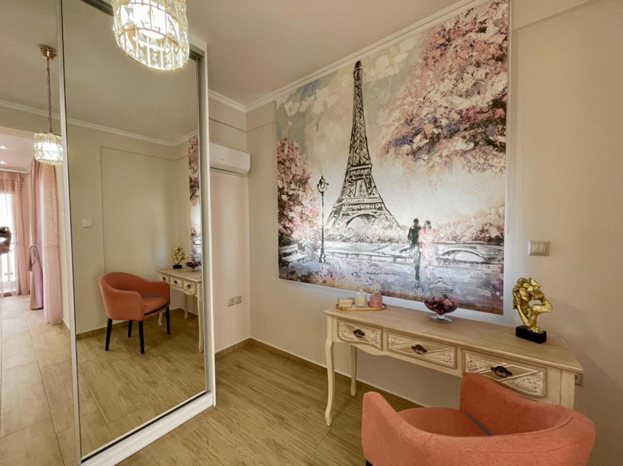 Agora Luxury Villa I 루트라키 외부 사진