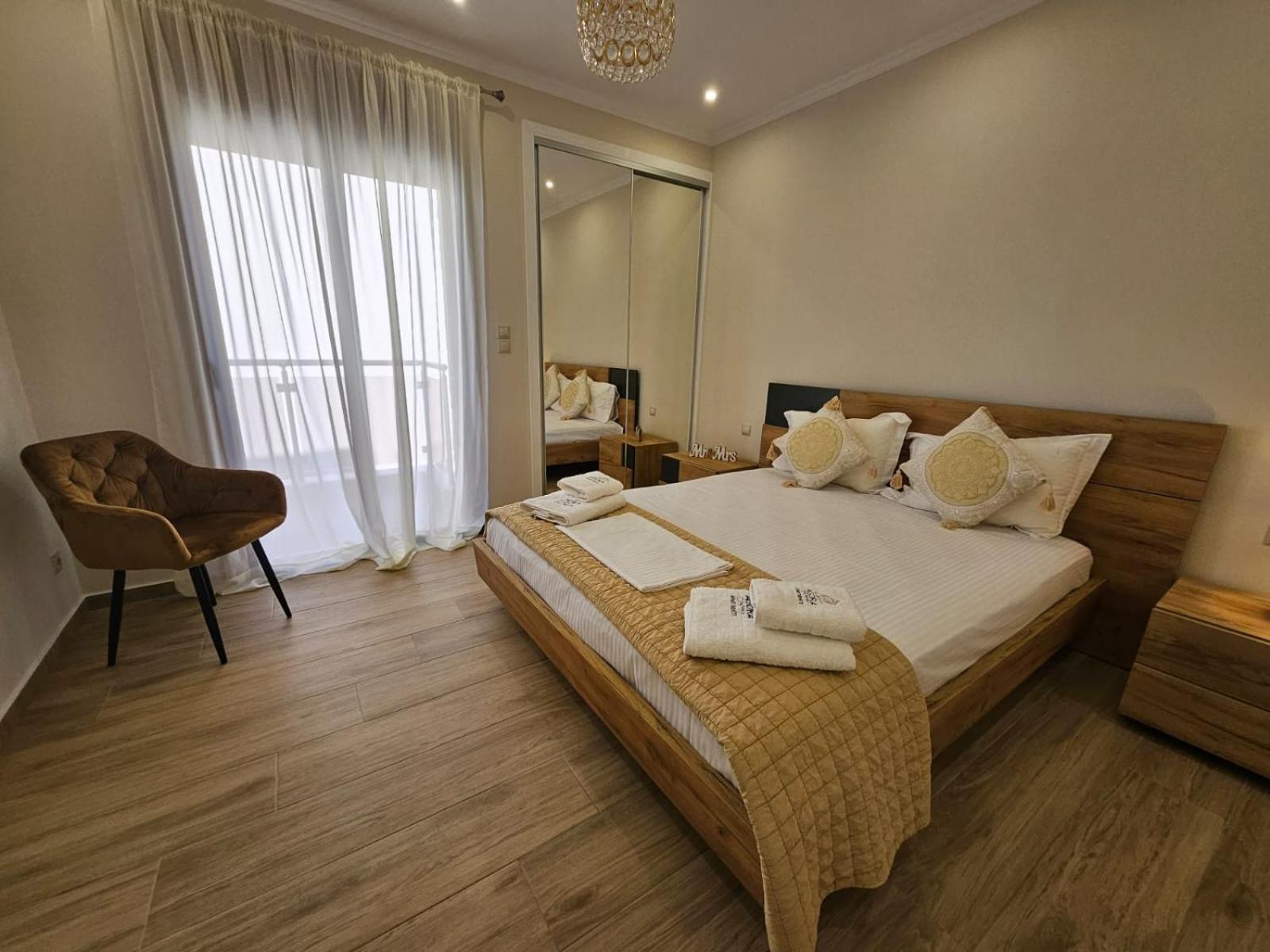 Agora Luxury Villa I 루트라키 외부 사진