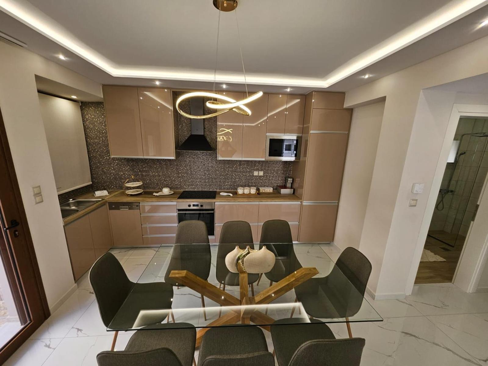 Agora Luxury Villa I 루트라키 외부 사진